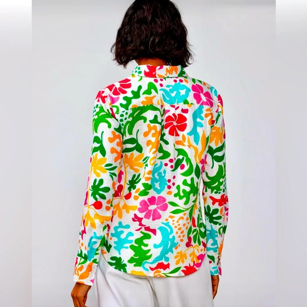 Vibrant Floral LS button down - Picture 3 of 4